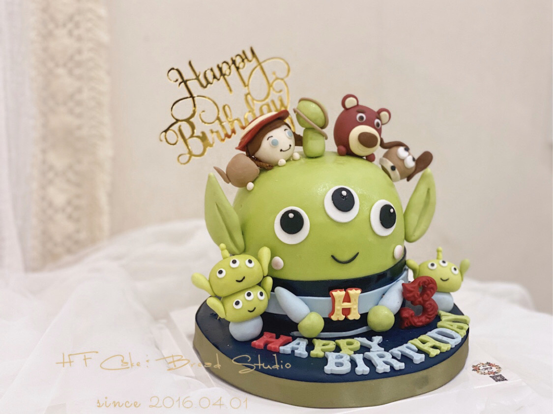 迪士尼周边美食介绍 玩具总动员造型翻糖蛋糕 松松总动员松松周边 Taptap 松松总动员社区