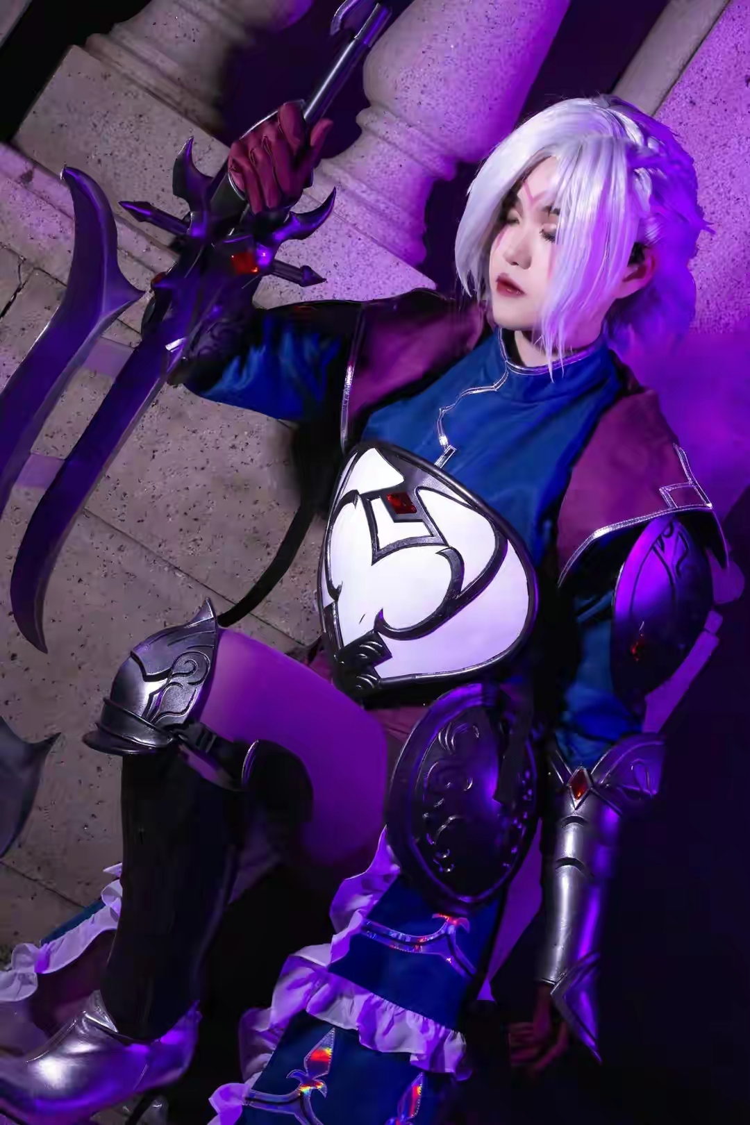 《英雄联盟》女帝·皎月cosplay|英雄联盟手游 - 第7张