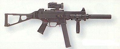 从《黑暗工厂》看轻武器——1 UMP45|香肠派对 - 第6张