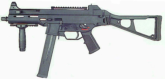 从《黑暗工厂》看轻武器——1 UMP45|香肠派对 - 第15张