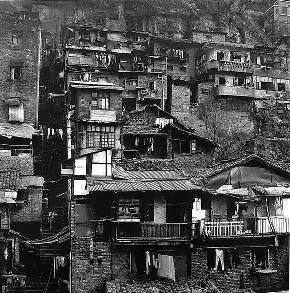 说说在2测我第一次玩的看法.不喜勿喷.谢谢( . )