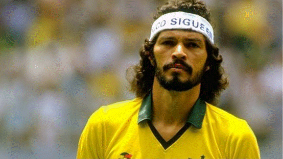 巨星来袭--足球博士--苏格拉底