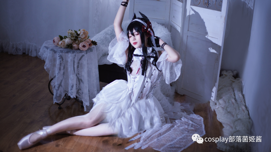 cos：明日方舟伊内丝「芭蕾」cos正片@羊大真人，努力的天鹅舞者