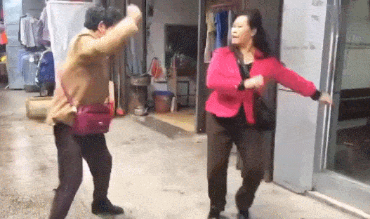 【喵喵小故事】策划挨捶的真相……