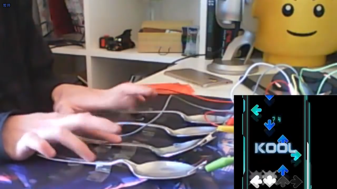 就是不愿意用正常的控制器玩游戏