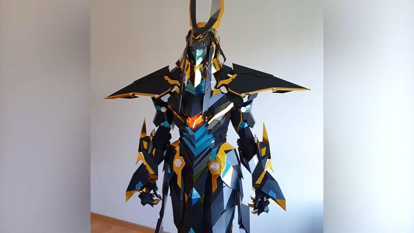 Martina Hugentobler的低多边形阿努比斯Cosplay