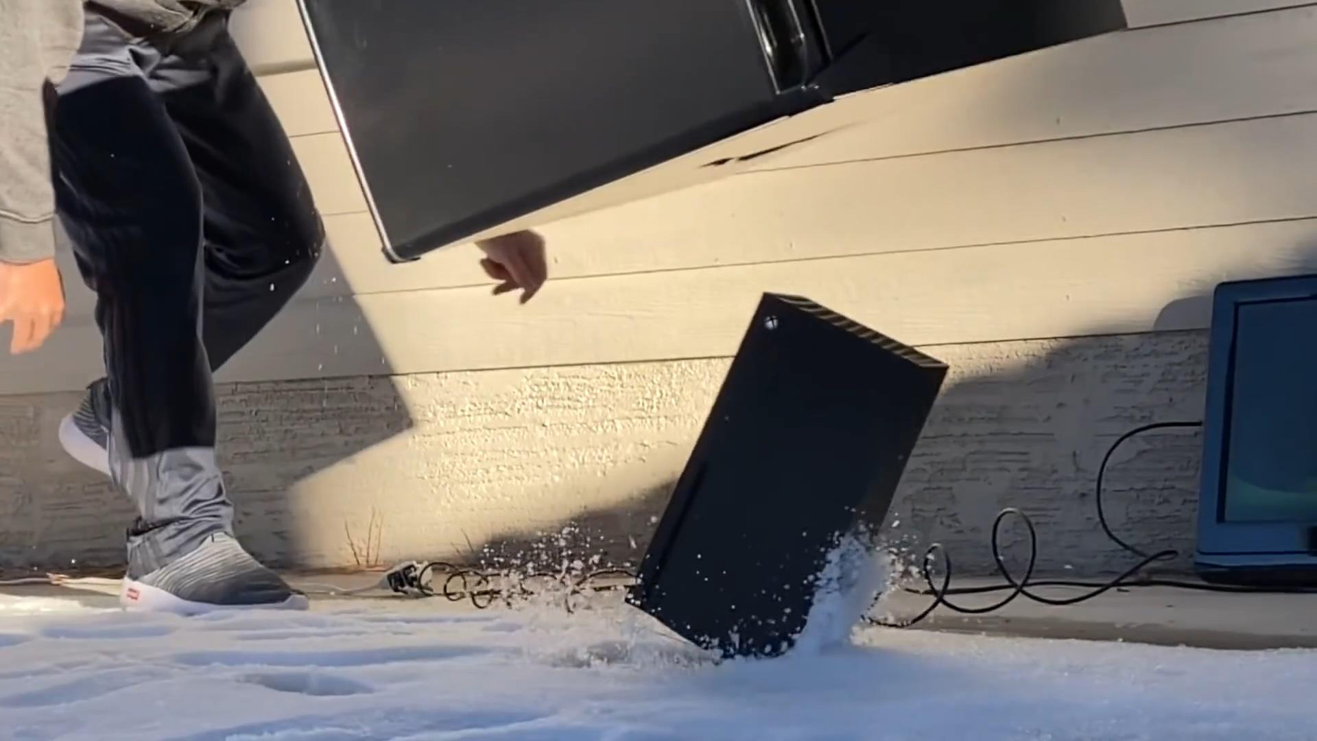 Bored Smashing - XBOX SERIES X