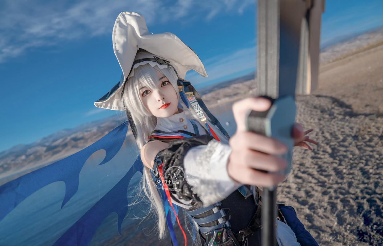 《明日方舟》归溟幽灵鲨cosplay