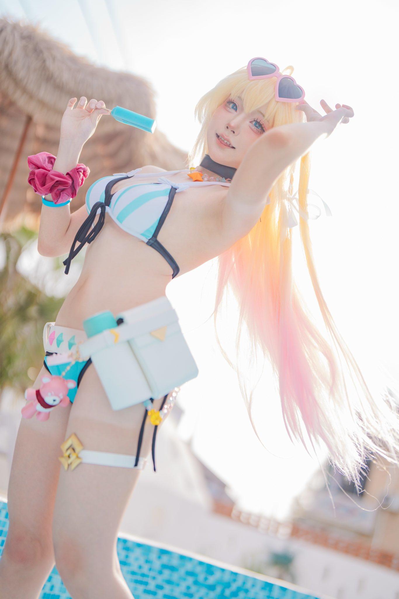 《星塔资讯》角色cos合集