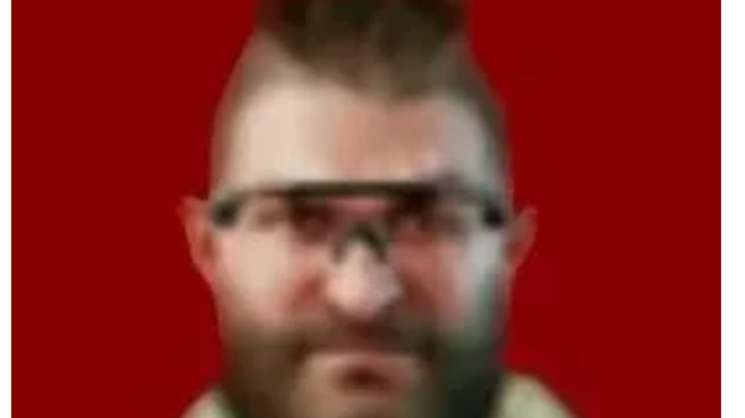 如 何 在 绝 密 实 验 室 跑 刀