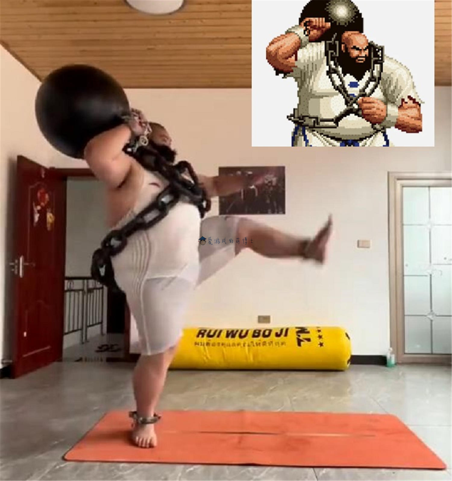 男子Cos《拳皇》系列陈国汉，玩家：赛道不错，没人竞争