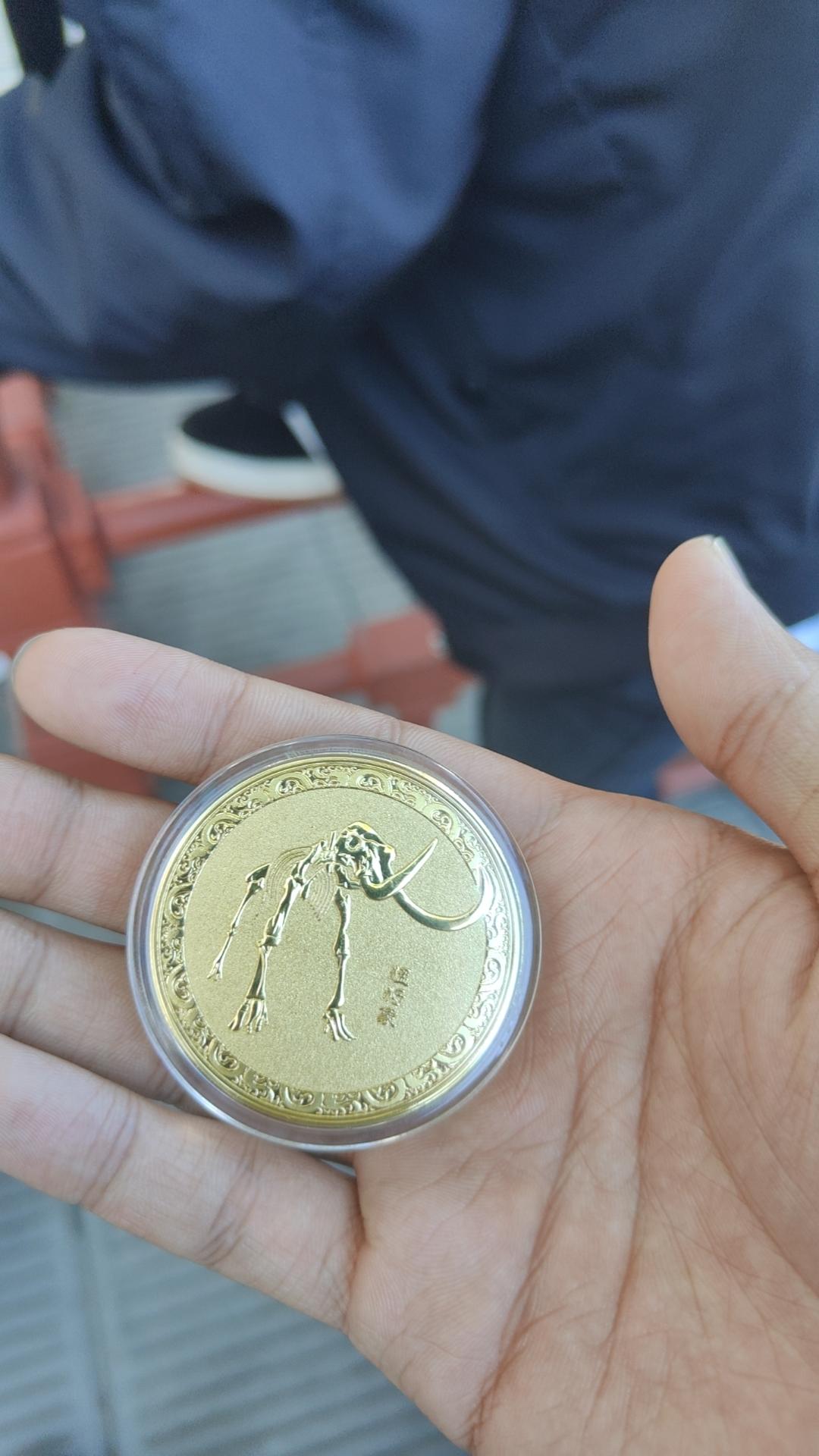 ‘后巷牙’狼人皮肤登场！