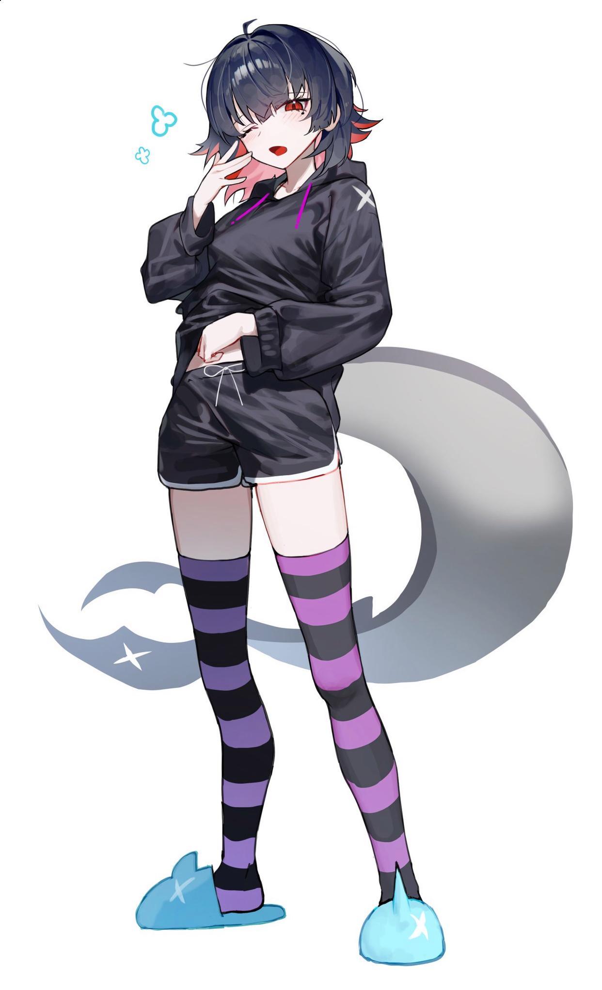 穿上家居服的鲨鱼妹