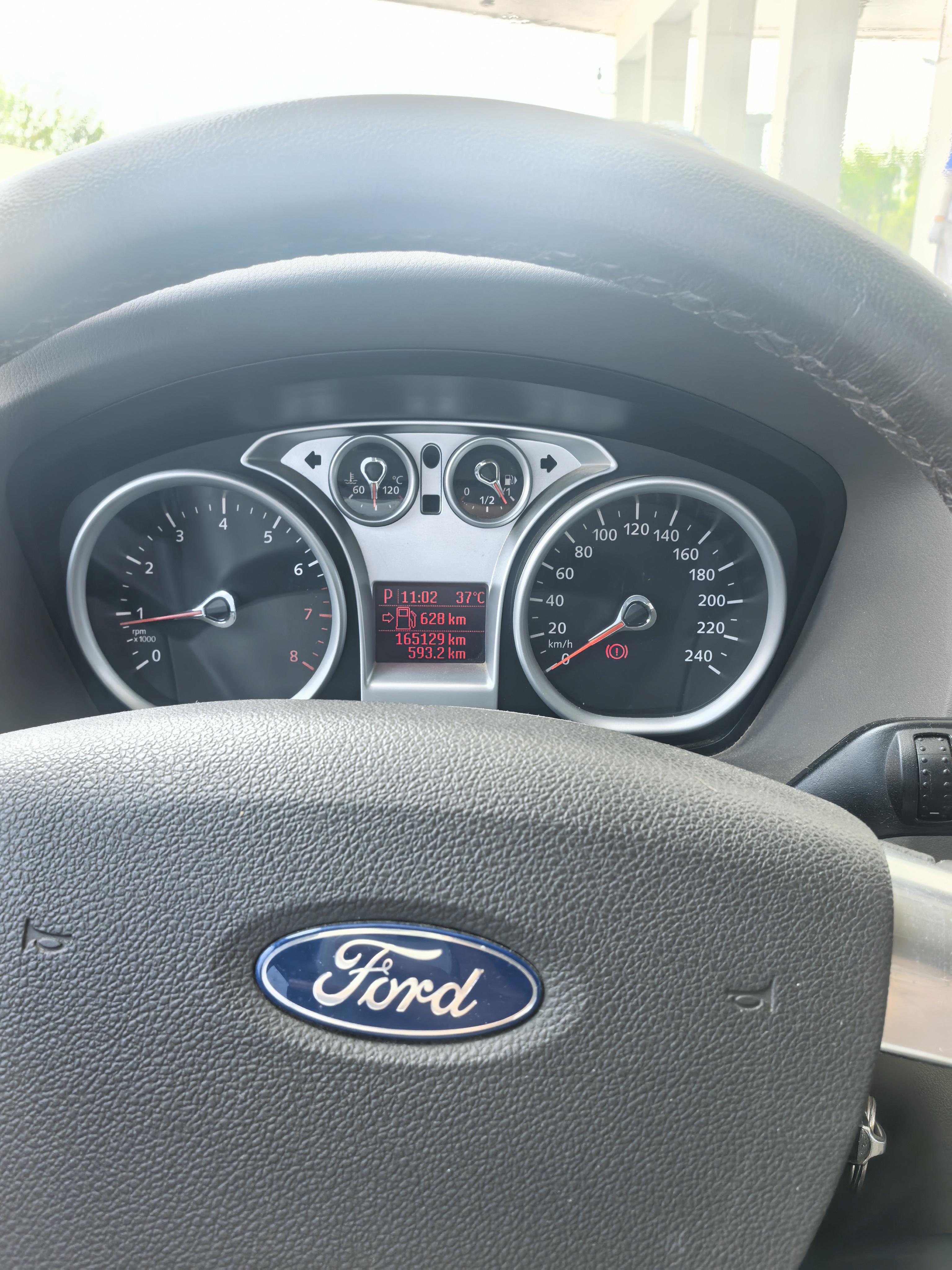 在考虑入坑，先随便问问