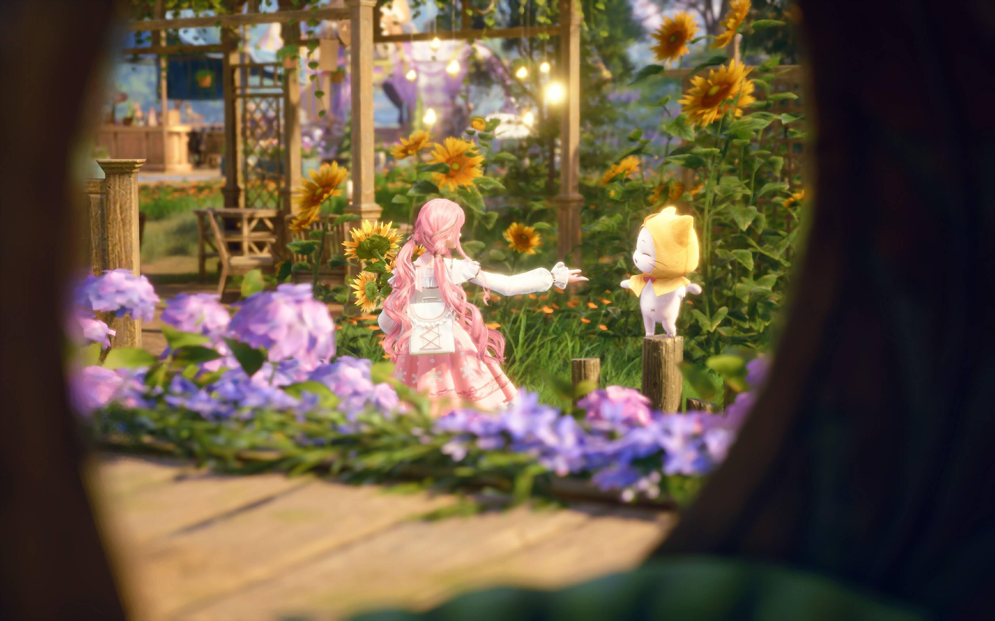 我叫暖暖，这是大喵，我最好的伙伴