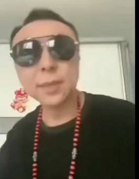 ‘奇异地牢’斗士皮肤登场！