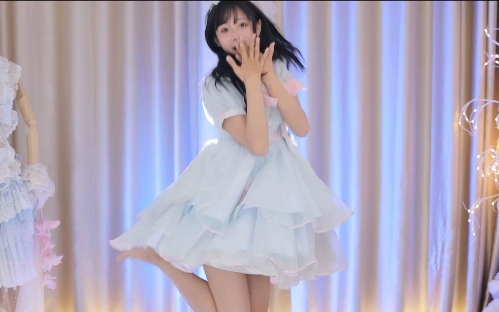 【鱼子酱】《超级敏感》蓝色连衣裙套装 直播跳舞录屏