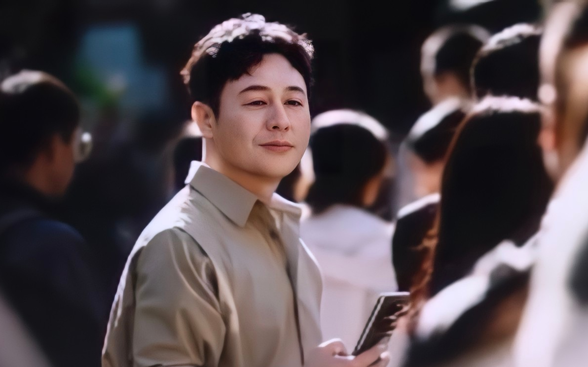 张颂文 x 小米 最新广告：从明天起做一个幸福的人截图